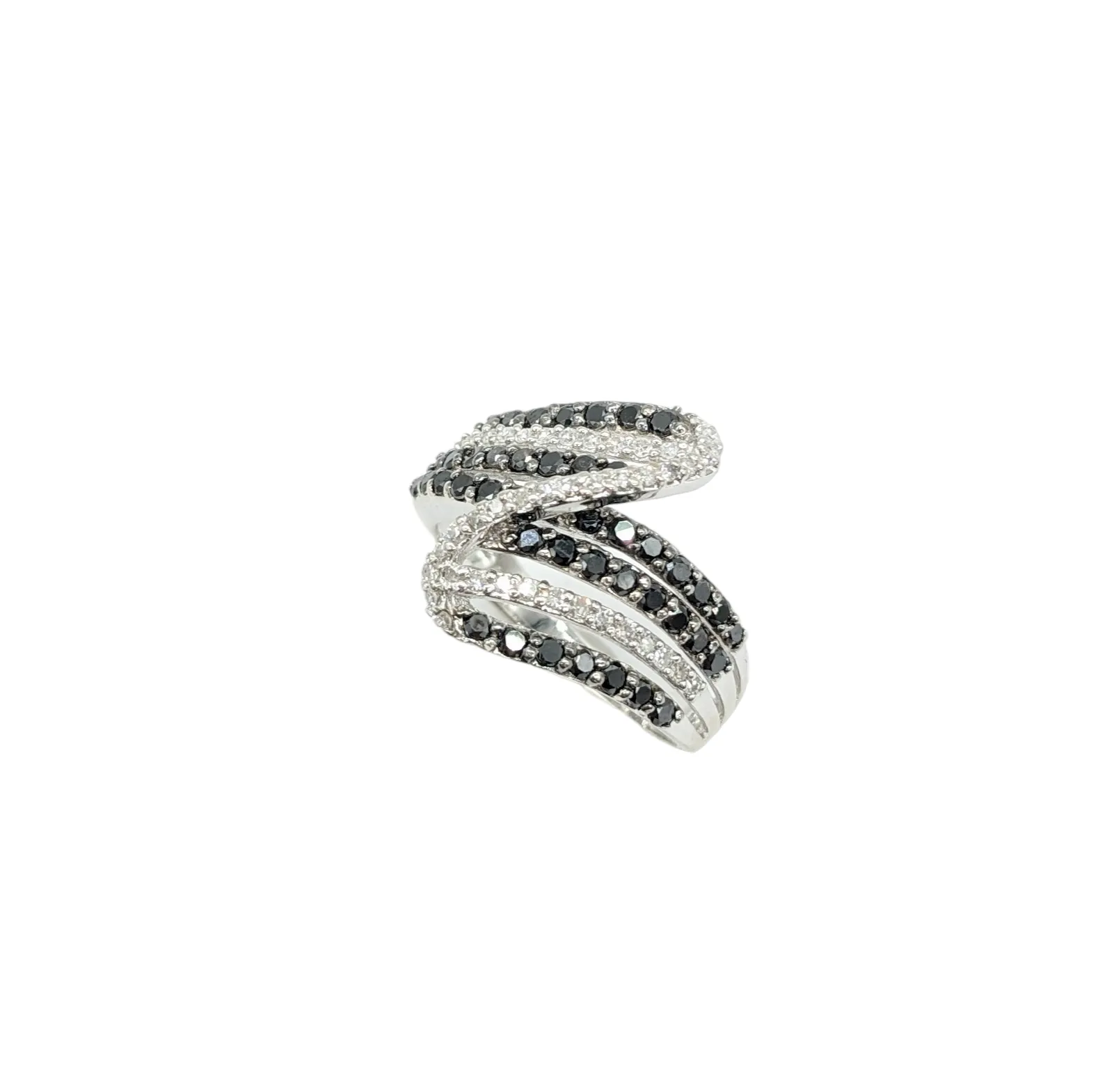 1 Carat Black and White Diamond Ring