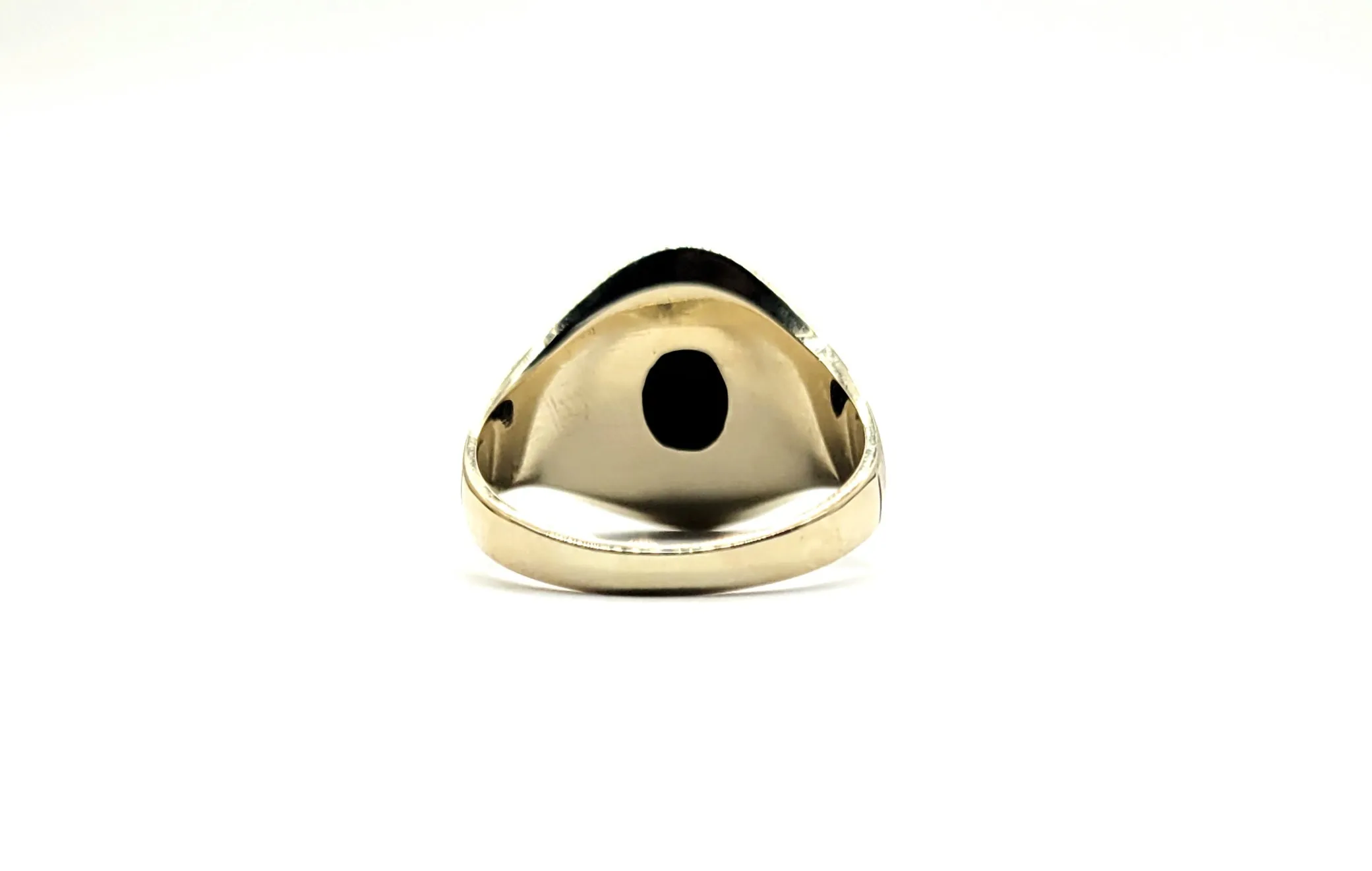 10k Yellow Gold Black Onyx Oval Bezel Florintine Finish Ring