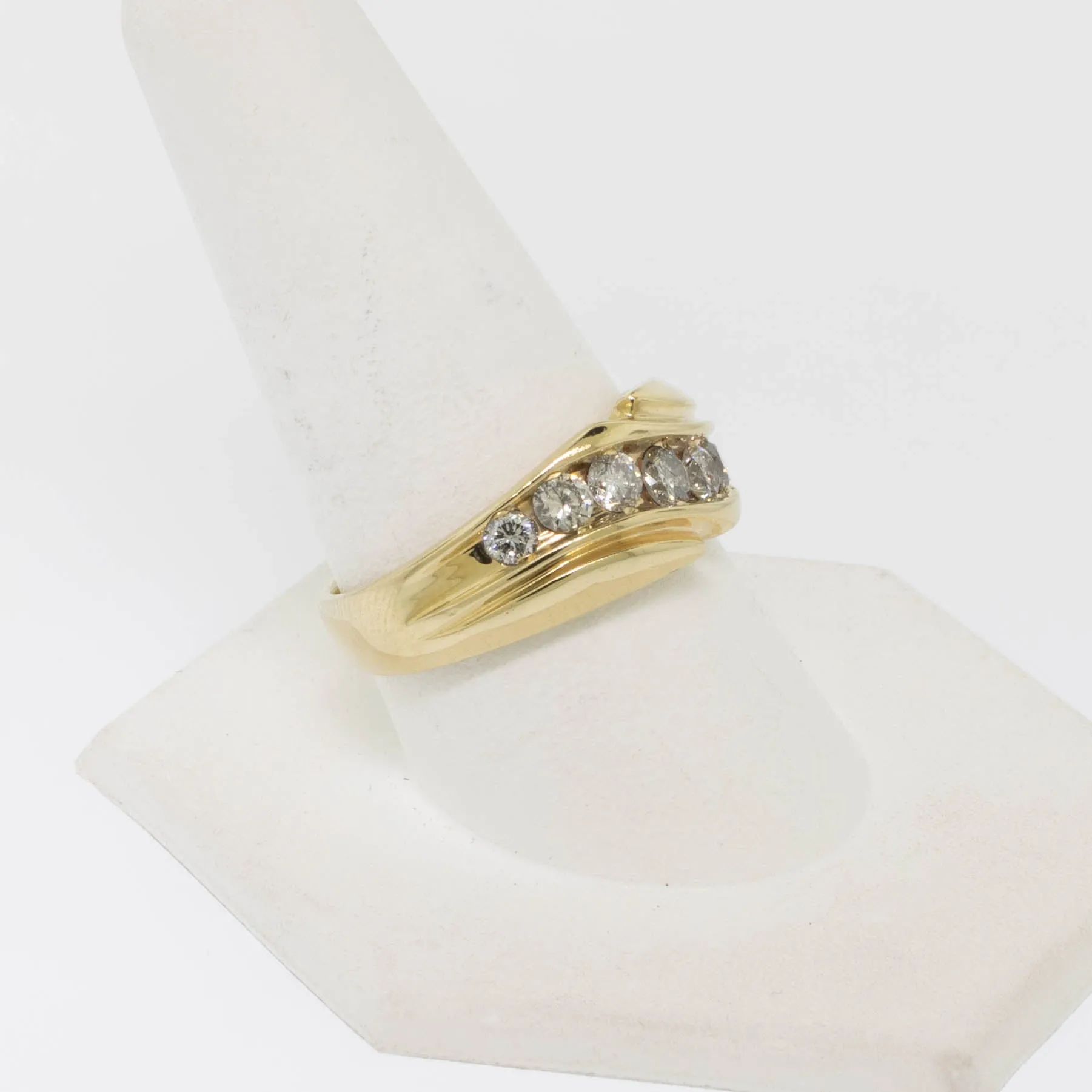 14K Yellow Gold Diamond Band 7 Diamonds 1 CTTW (I-I2) Sz 9-7/8 (Estate Jewelry)