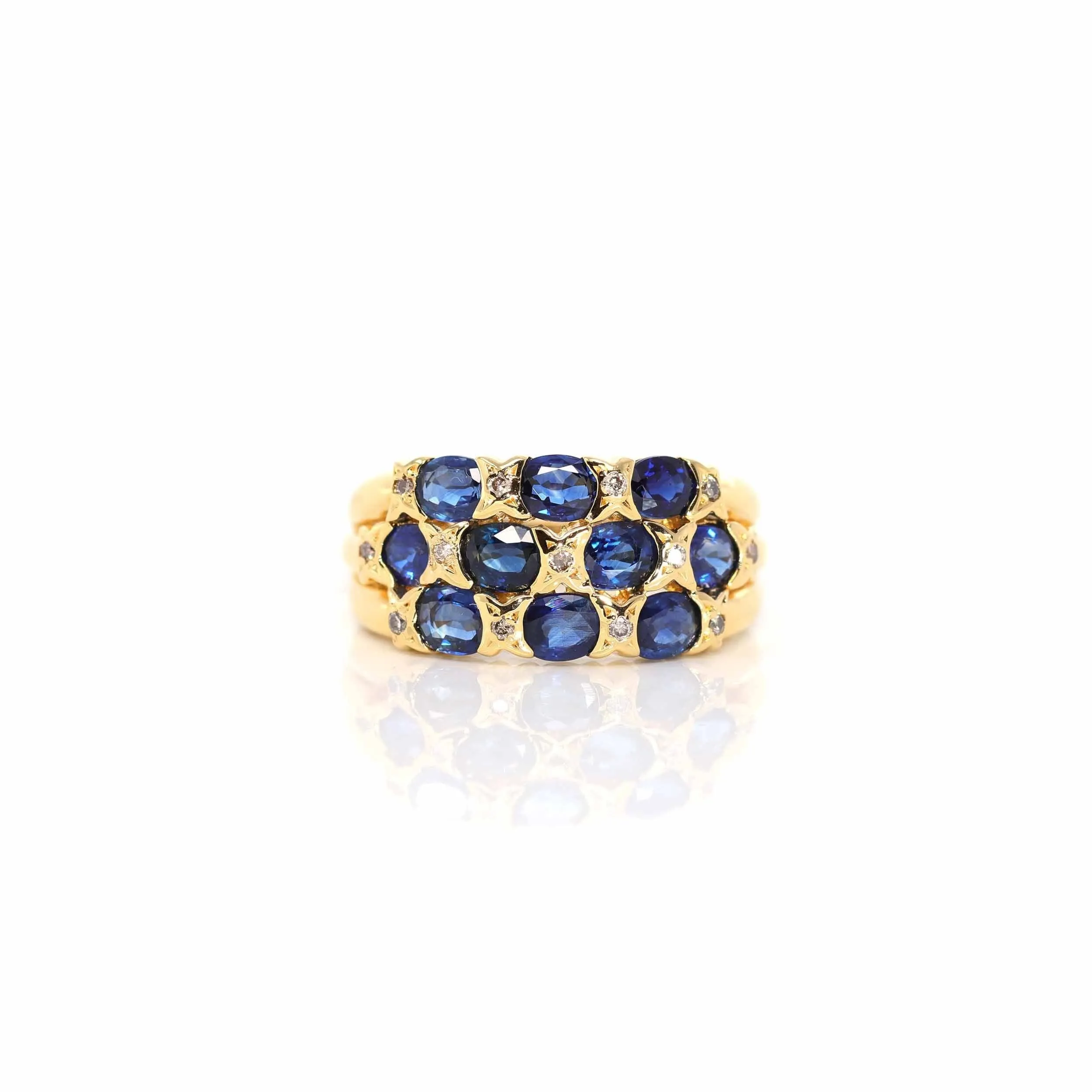 18k Yellow Gold Natural Blue Sapphire Ring with Diamonds