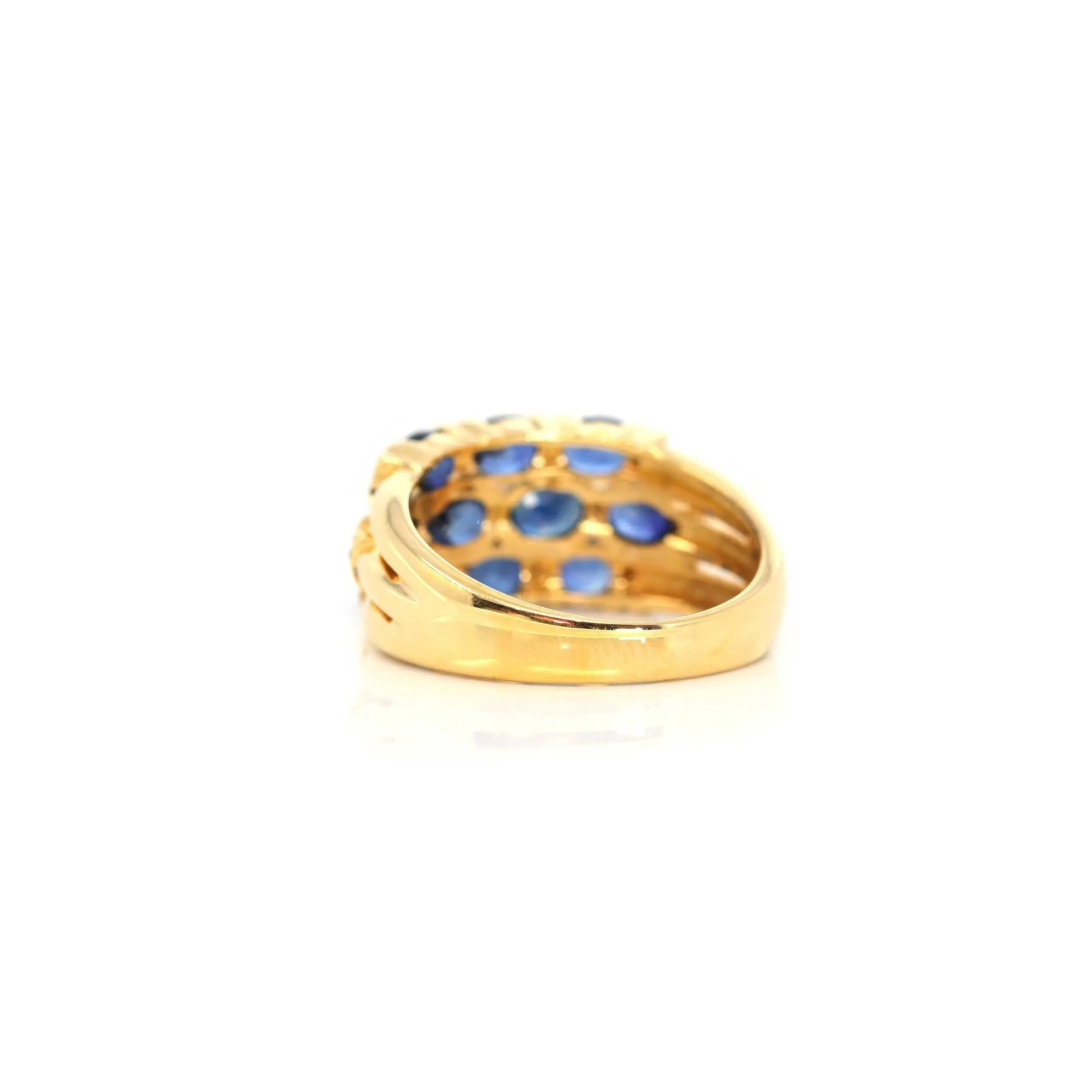 18k Yellow Gold Natural Blue Sapphire Ring with Diamonds