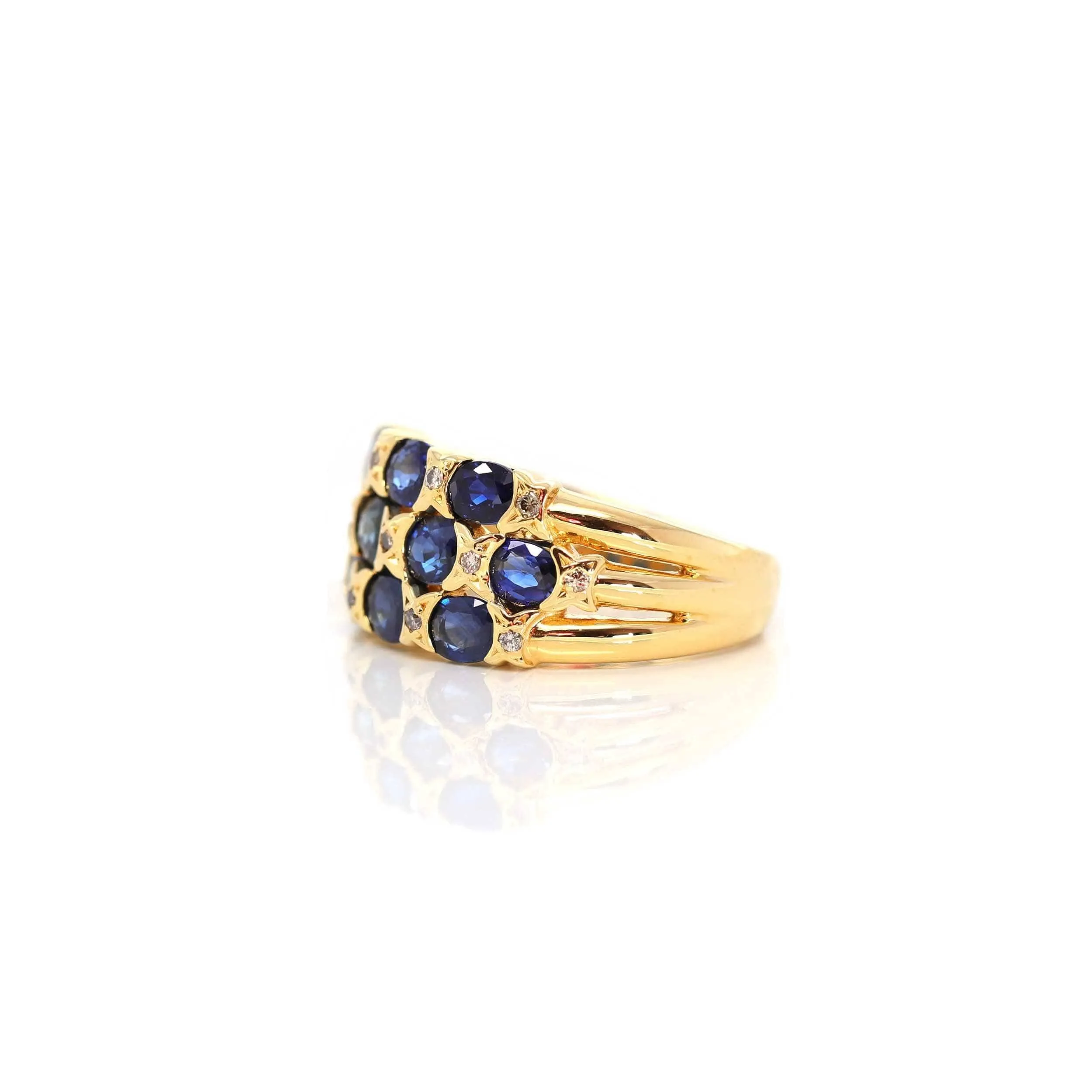 18k Yellow Gold Natural Blue Sapphire Ring with Diamonds