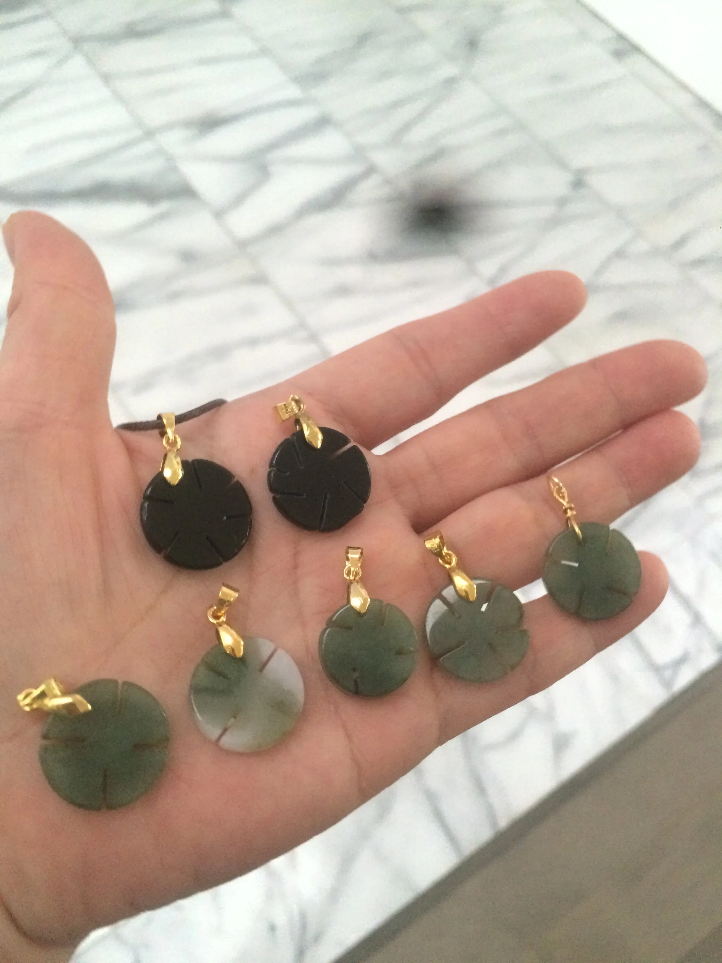 18mm 100% natural type A black/dark green four-leaf/ five leaf/six leaf clover jadeite jade pendants AH46(Clearance item)