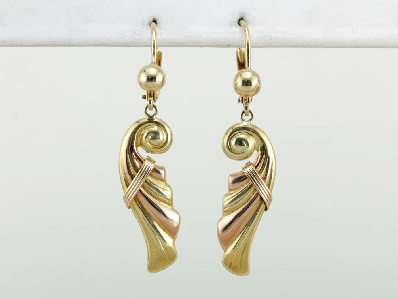 Amazing Retro Era Dangle Earrings, Rose and Yellow Gold Cornucopia Shaped Drops