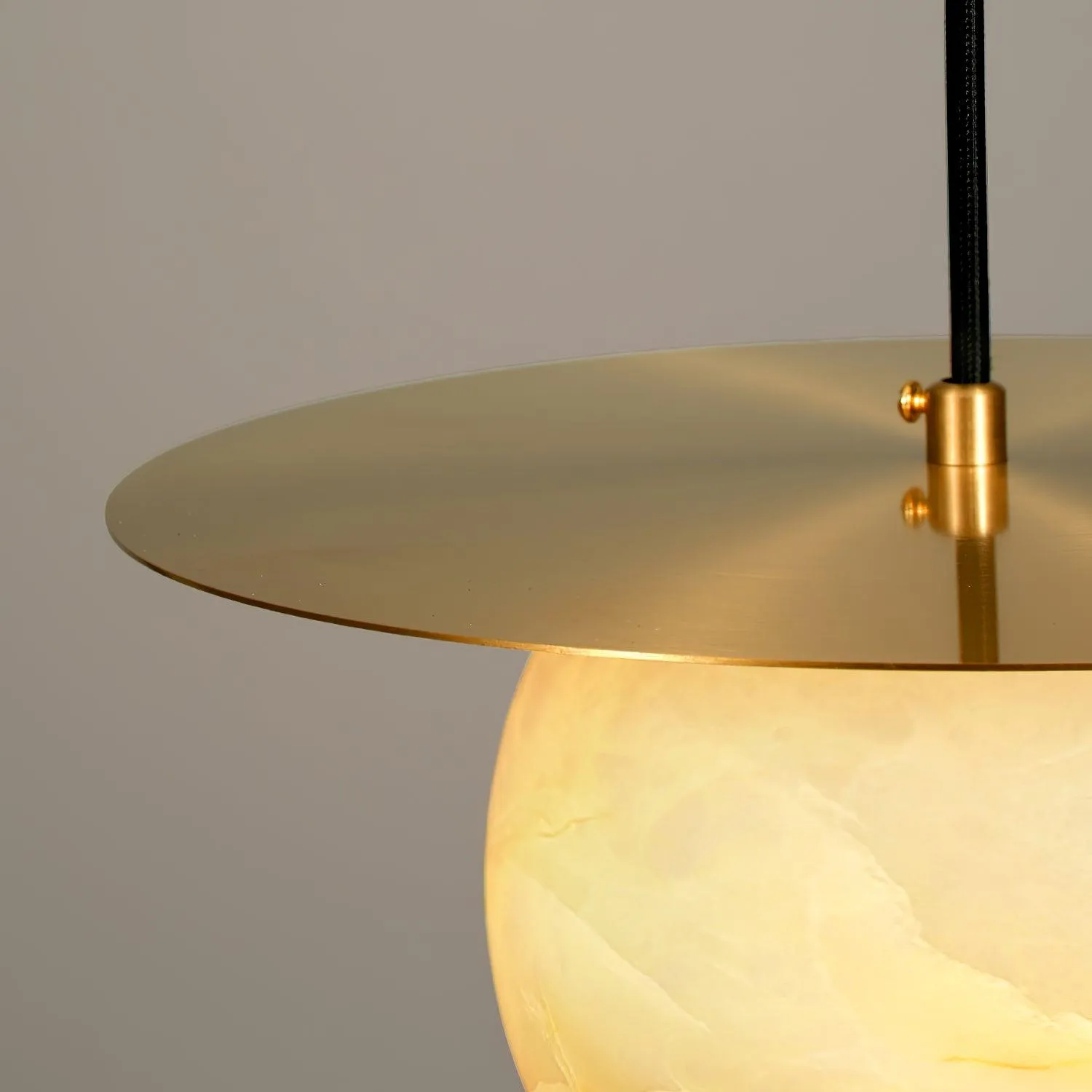 Borra Pendant Light