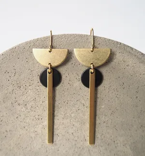 DECO08 Brass crescent, bar and black disc earrings