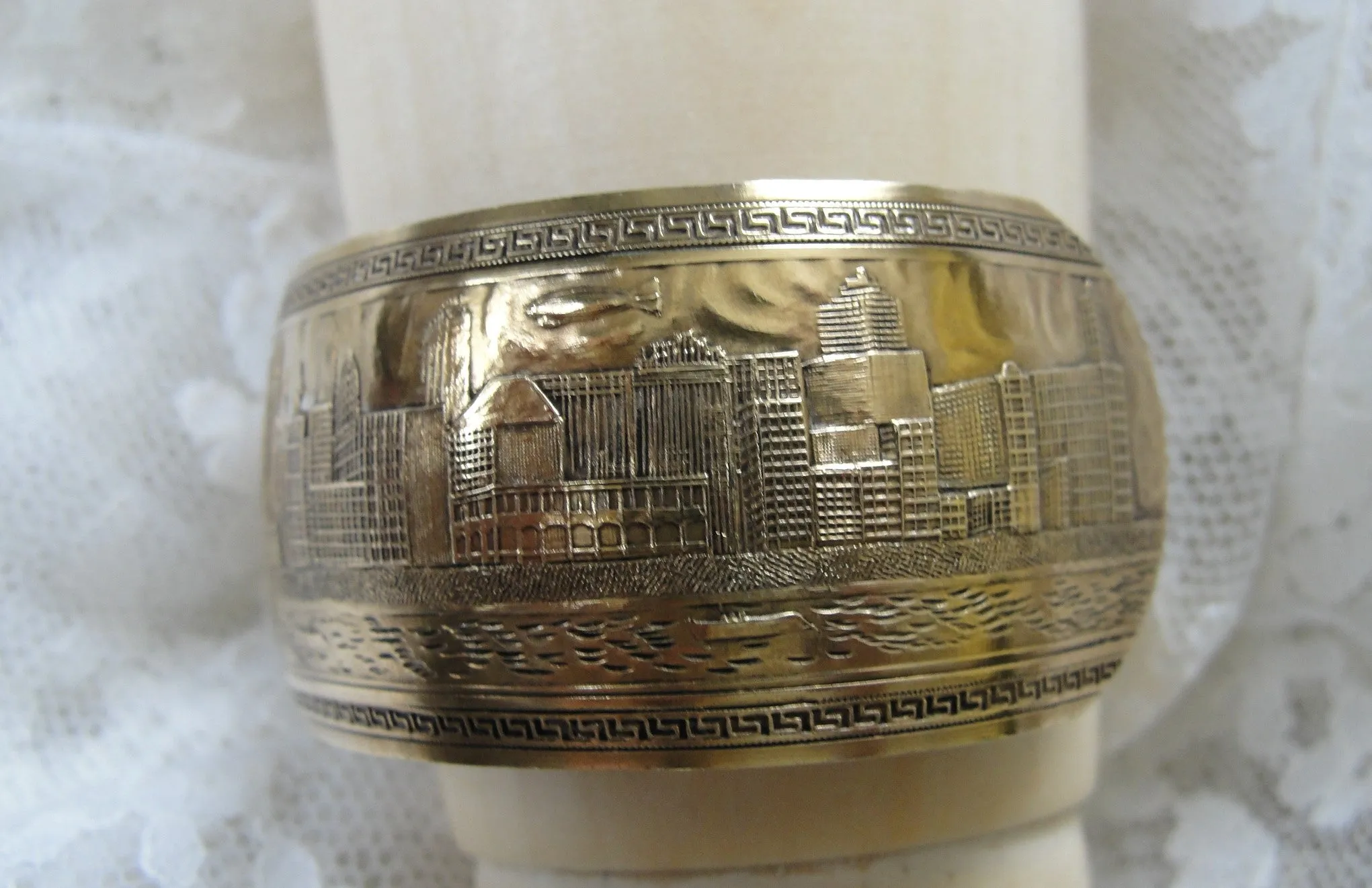 FABULOUS Art Deco Chicago Worlds Fair 1933 Cuff Bracelet,Deco Engraved Skyline, Zeppelins Blimps, A  Century of Progress Souvenir,Collectible