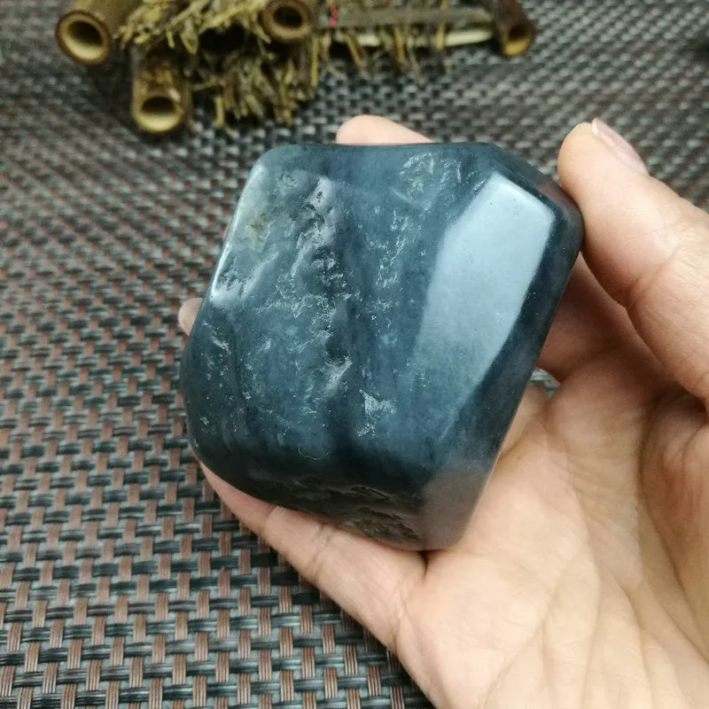 Natural Hetian Jade Rough Nephrite Raw (269g,7X5.5X4.5cm)