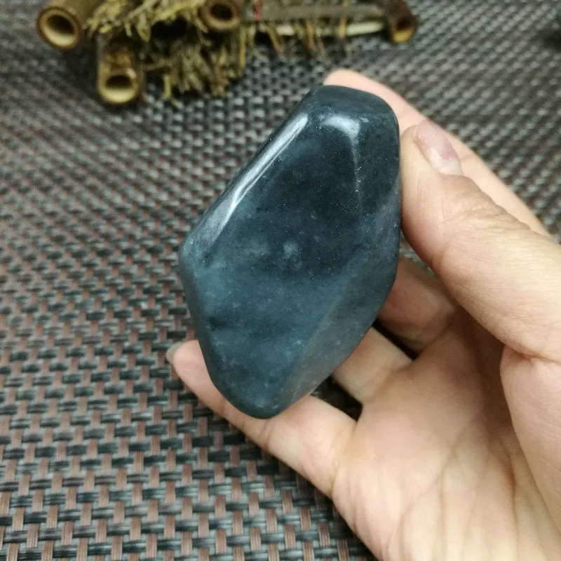 Natural Hetian Jade Rough Nephrite Raw (269g,7X5.5X4.5cm)