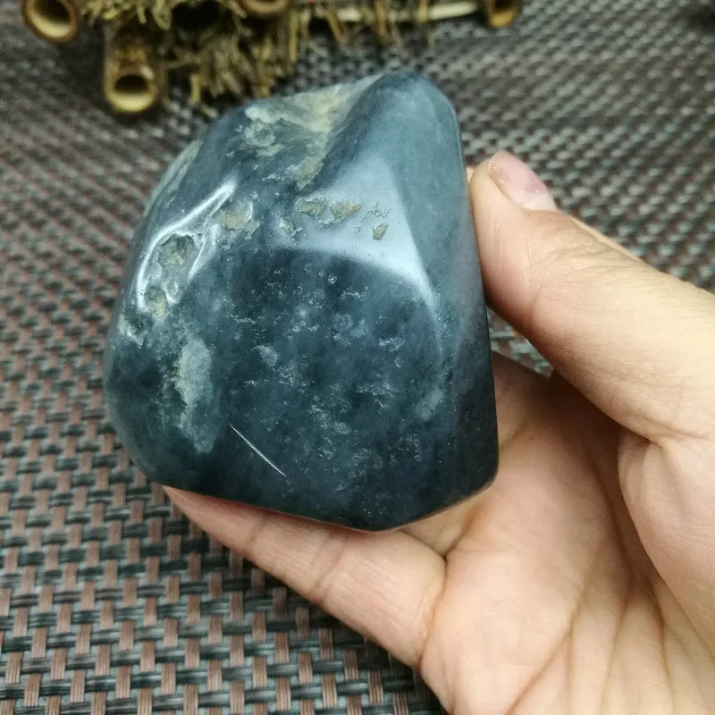 Natural Hetian Jade Rough Nephrite Raw (269g,7X5.5X4.5cm)