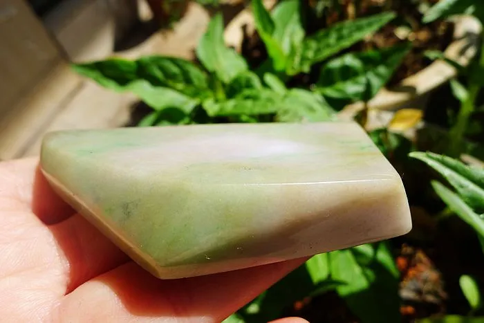 Natural Jade Rough Jadeite Raw (105g,8.3X4.5X1.4cm)