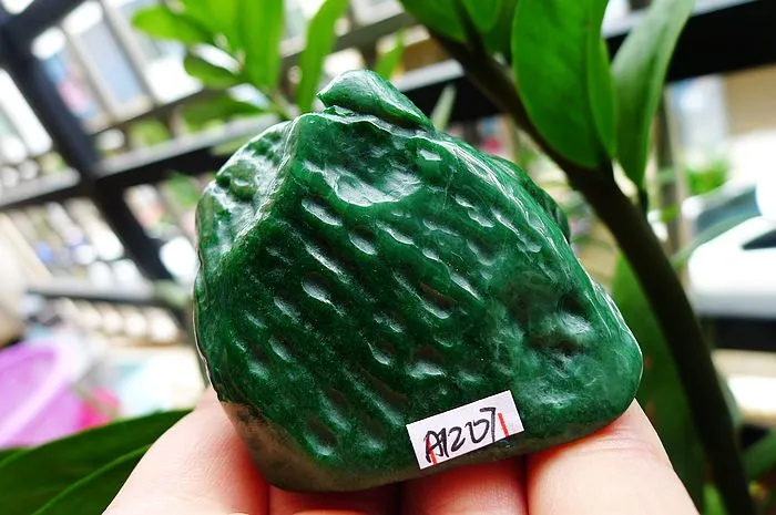 Natural Jade Rough Jadeite Raw (120g,6X5.3X2.1cm)