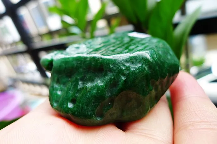 Natural Jade Rough Jadeite Raw (120g,6X5.3X2.1cm)