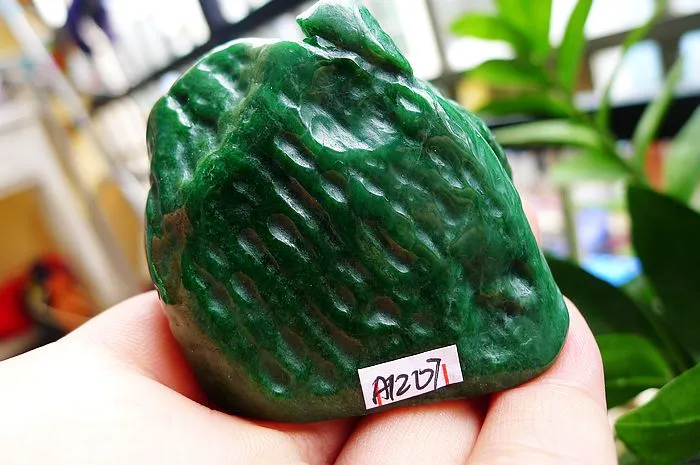 Natural Jade Rough Jadeite Raw (120g,6X5.3X2.1cm)