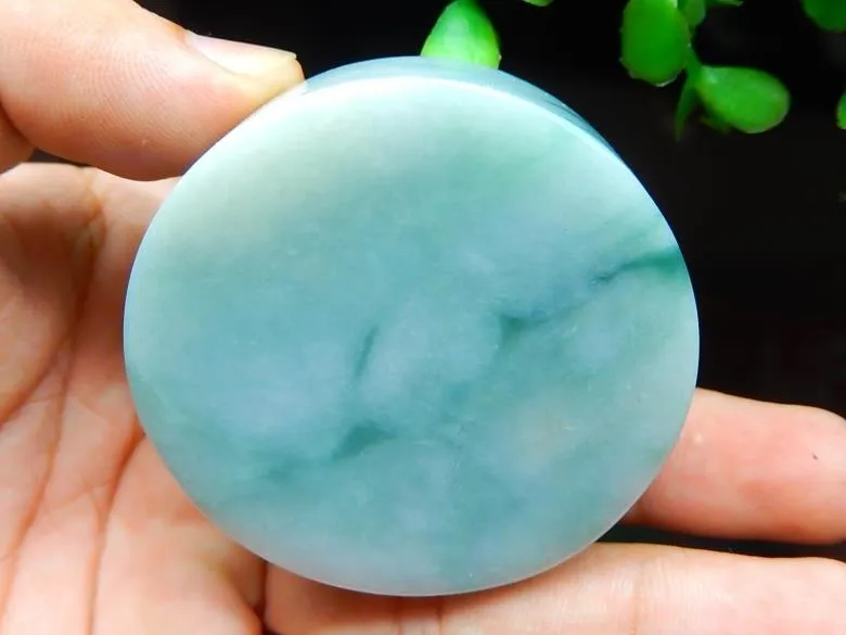 Natural Jade Rough Jadeite Raw (126g, 52X52X17mm)