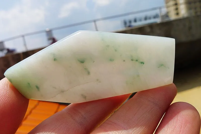 Natural Jade Rough Jadeite Raw (33.5g,7X3.2X0.5cm)