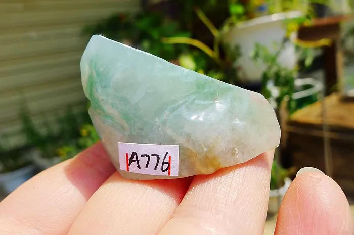 Natural Jade Rough Jadeite Raw (39g,4.6X2.7X2.5cm)