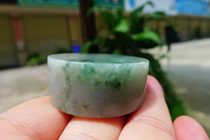 Natural Jade Rough Jadeite Raw (59g,3.7X1.55cm)