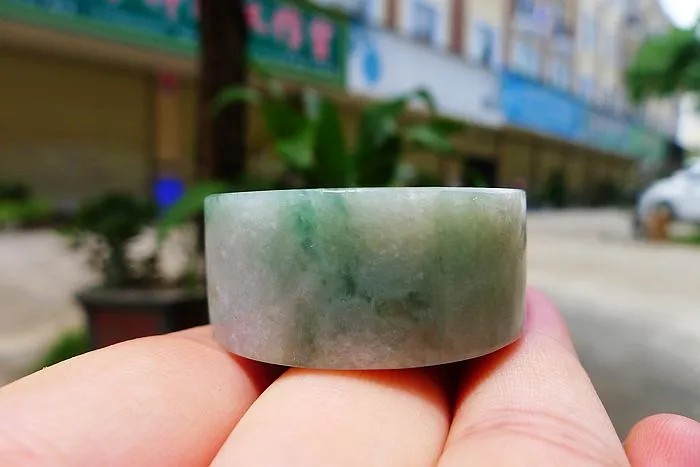 Natural Jade Rough Jadeite Raw (59g,3.7X1.55cm)