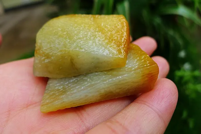 Natural Jade Rough Jadeite Raw 70g