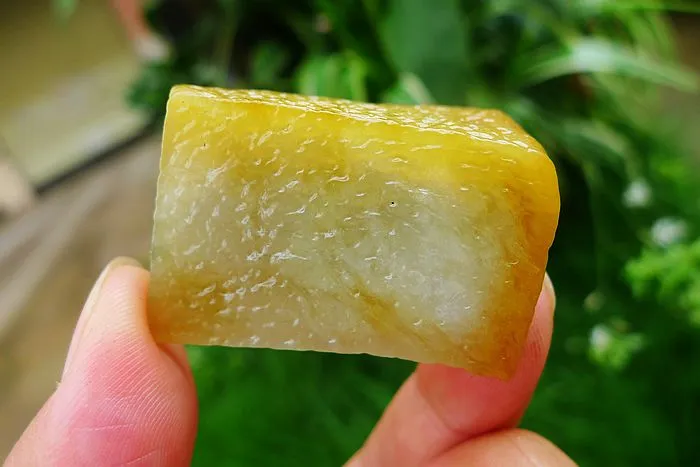 Natural Jade Rough Jadeite Raw 70g