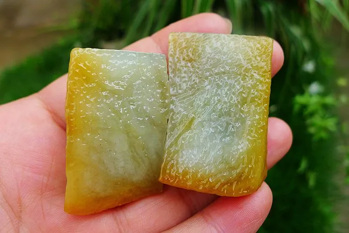 Natural Jade Rough Jadeite Raw 70g