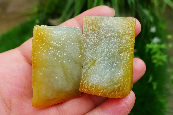 Natural Jade Rough Jadeite Raw 70g