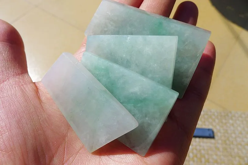 Natural Jade Rough Jadeite Raw 82g