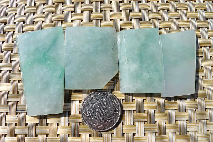 Natural Jade Rough Jadeite Raw 82g