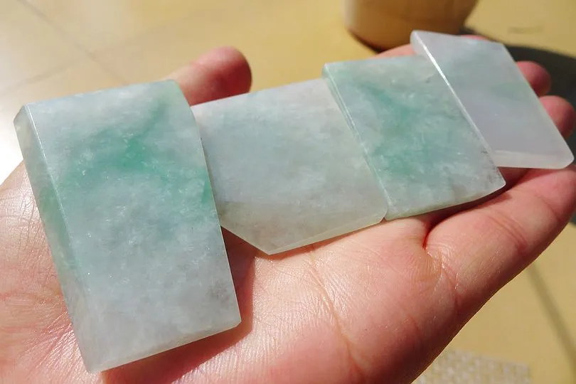 Natural Jade Rough Jadeite Raw 82g