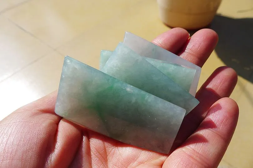 Natural Jade Rough Jadeite Raw 82g