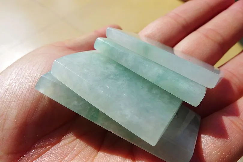 Natural Jade Rough Jadeite Raw 82g