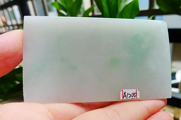 Natural Jade Rough Jadeite Raw (89g,9X5X0.62cm)