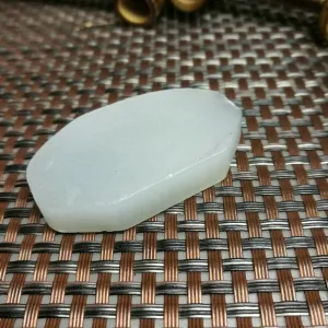 Natural Kunlun Jade Rough Nephrite Raw (29g,4.7X2.8X0.9cm)