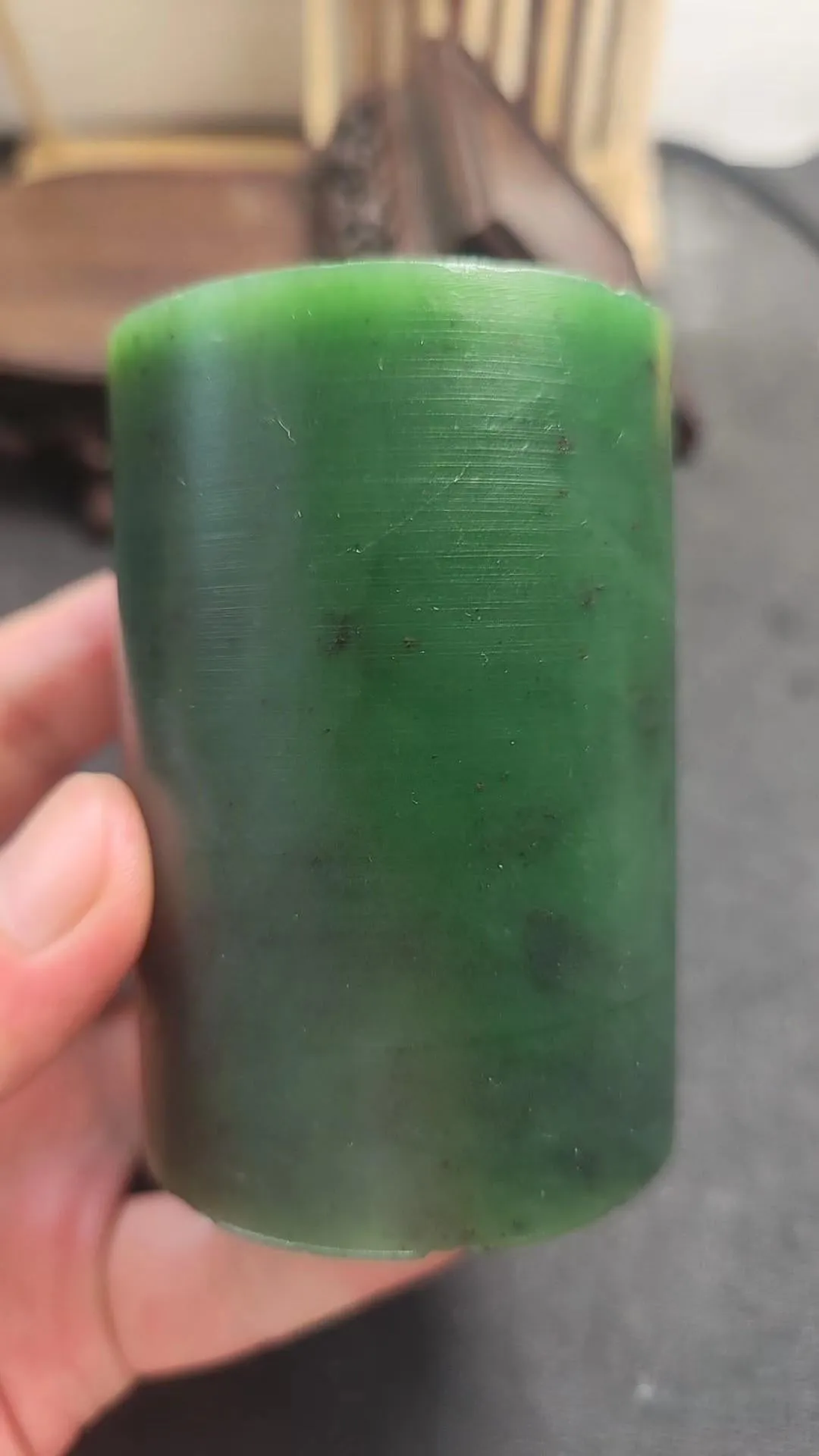 Natural Siberian Jade Rough Nephrite Raw (713g, 5.9X5.9X8.5cm)