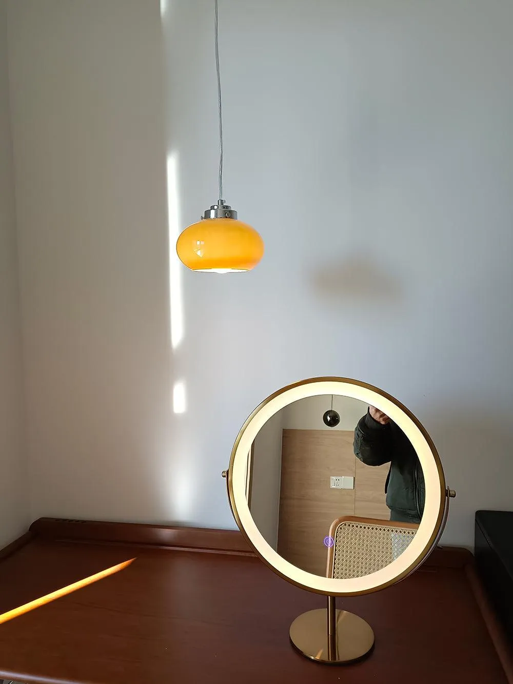 Oval Persimmon Pendant Light