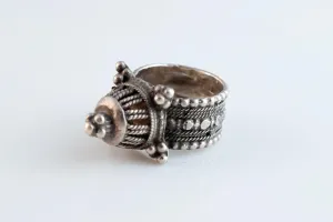 Rare Vintage Silver Omani  Ring