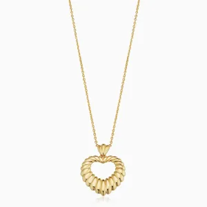 Retro Heart Pendant Necklace