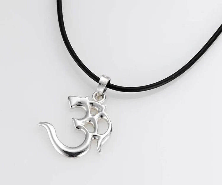 Silver Aum Om Pendant For Me and Women