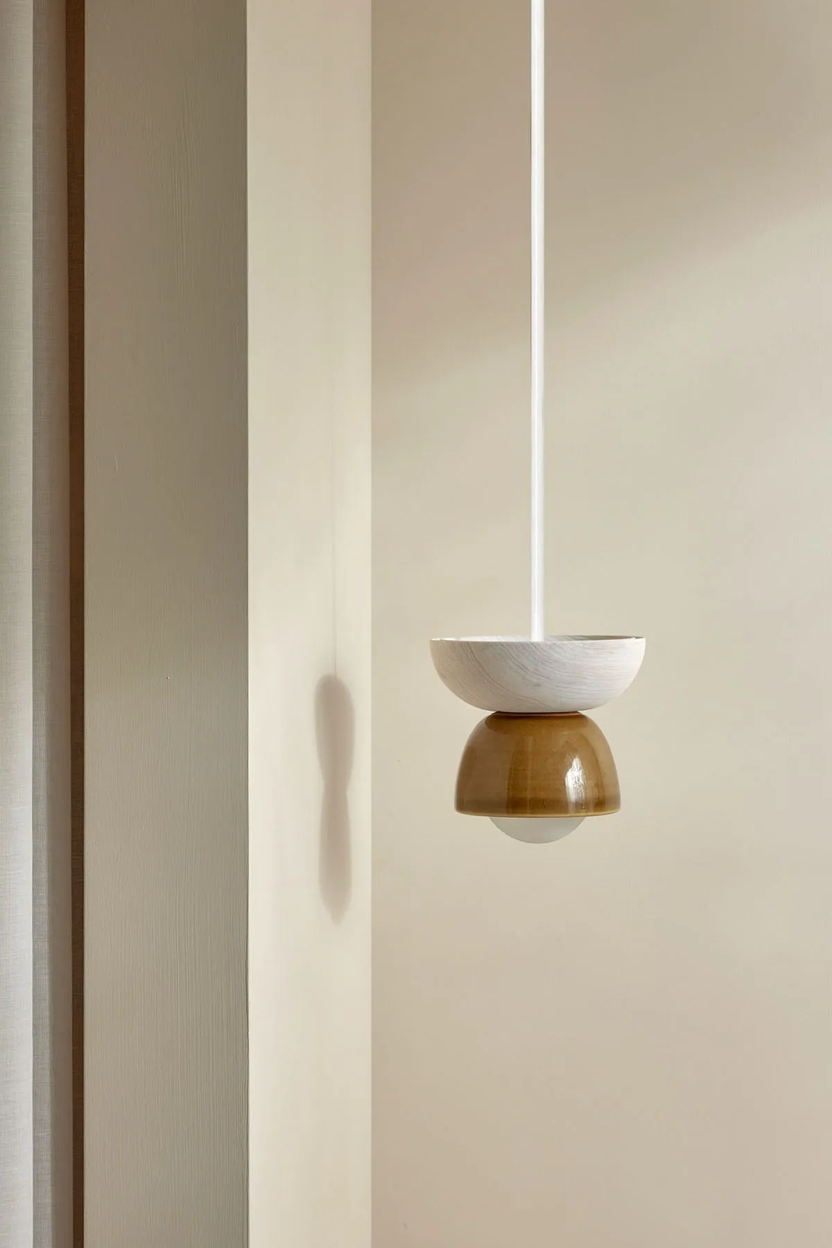 Terra 00 Pendant Light - Solid Rod