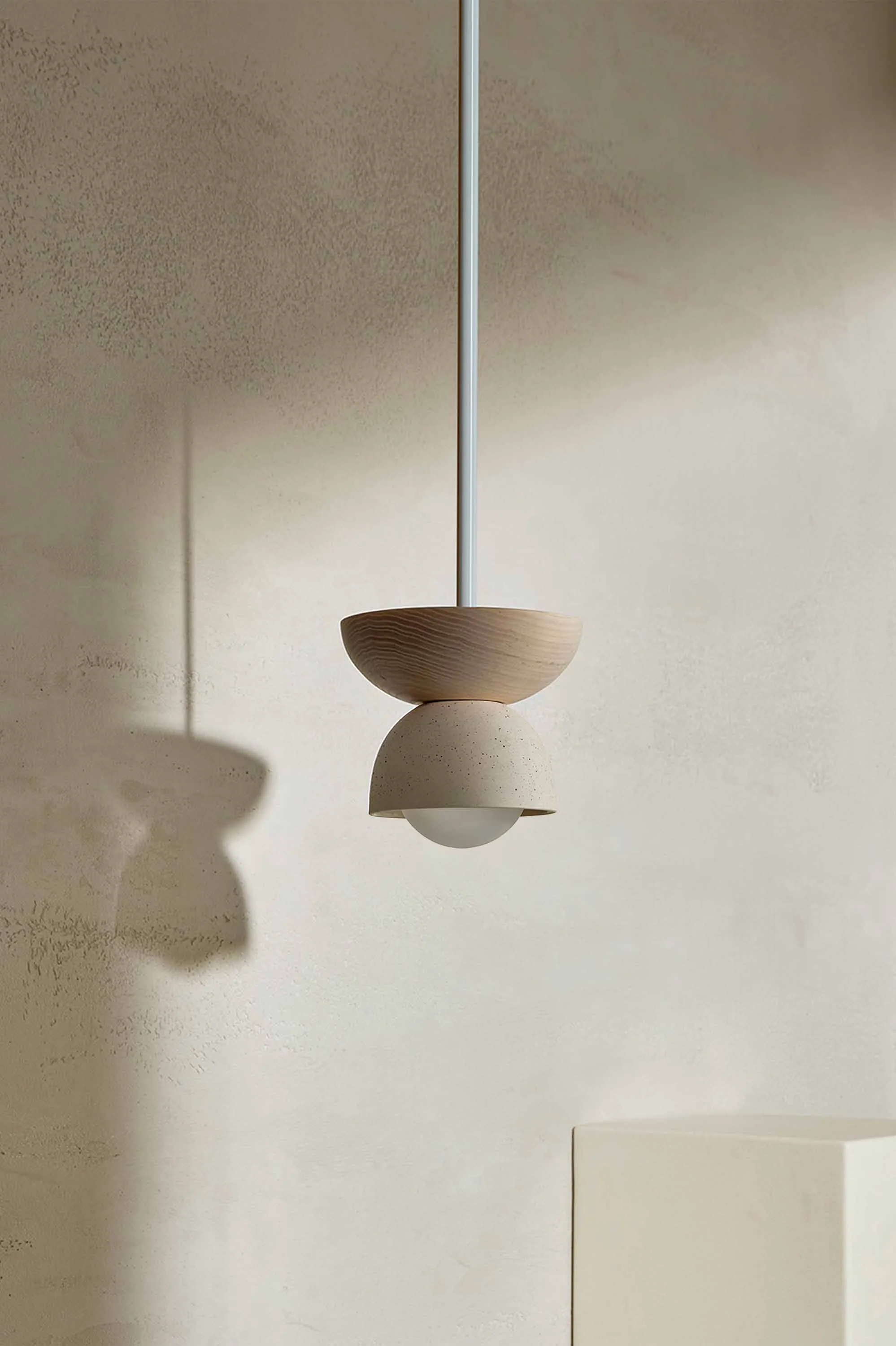 Terra 00 Pendant Light - Solid Rod