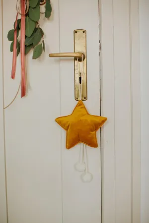 Velvet Star Pendant Yellow | Little star pendant with pompoms