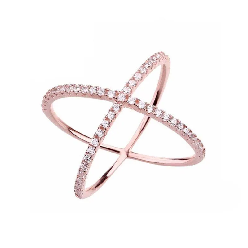 Zircon Filled Criss Cross Ring